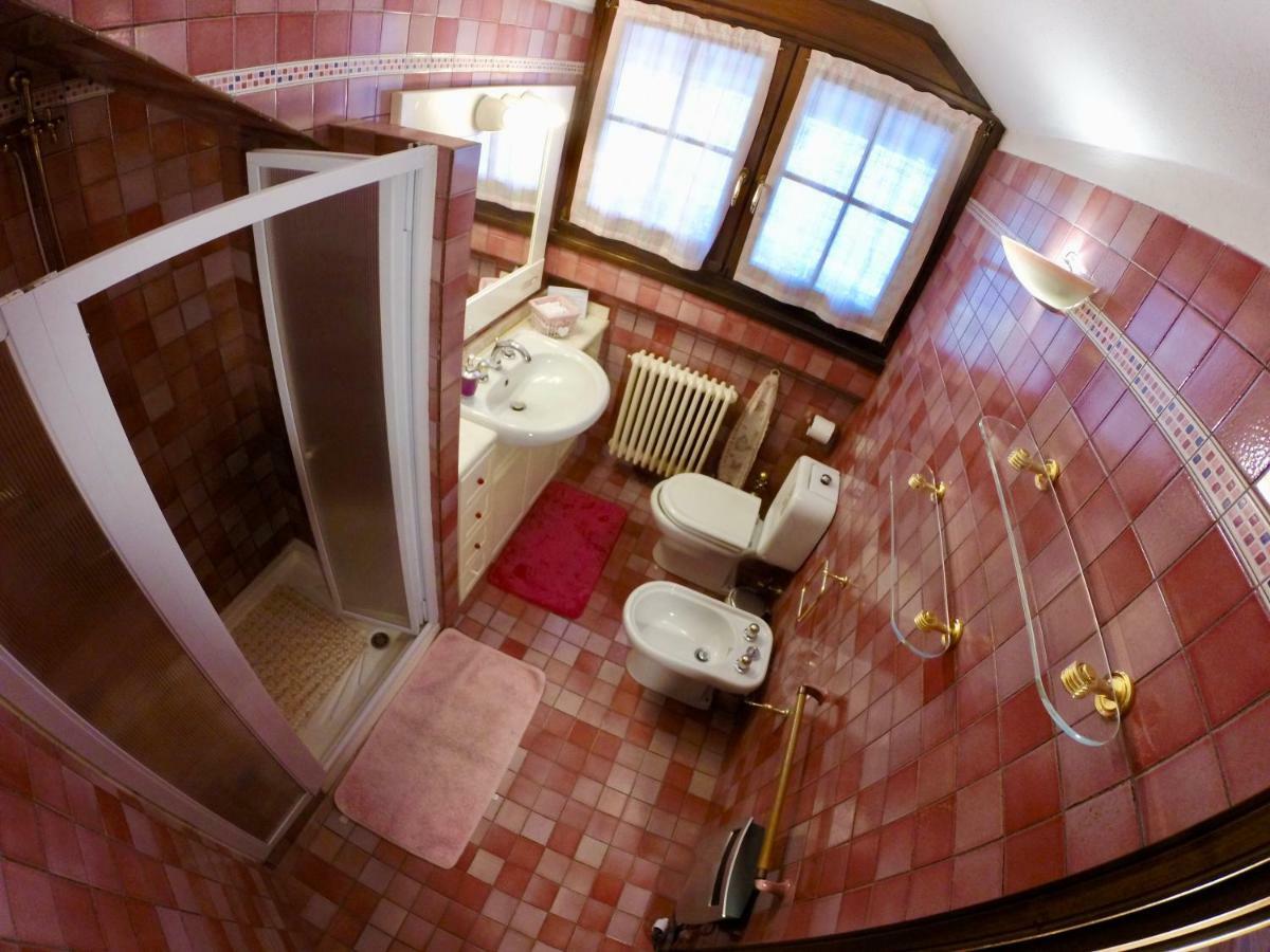 אאוסטה Bed & Breakfast Chez Berry מראה חיצוני תמונה