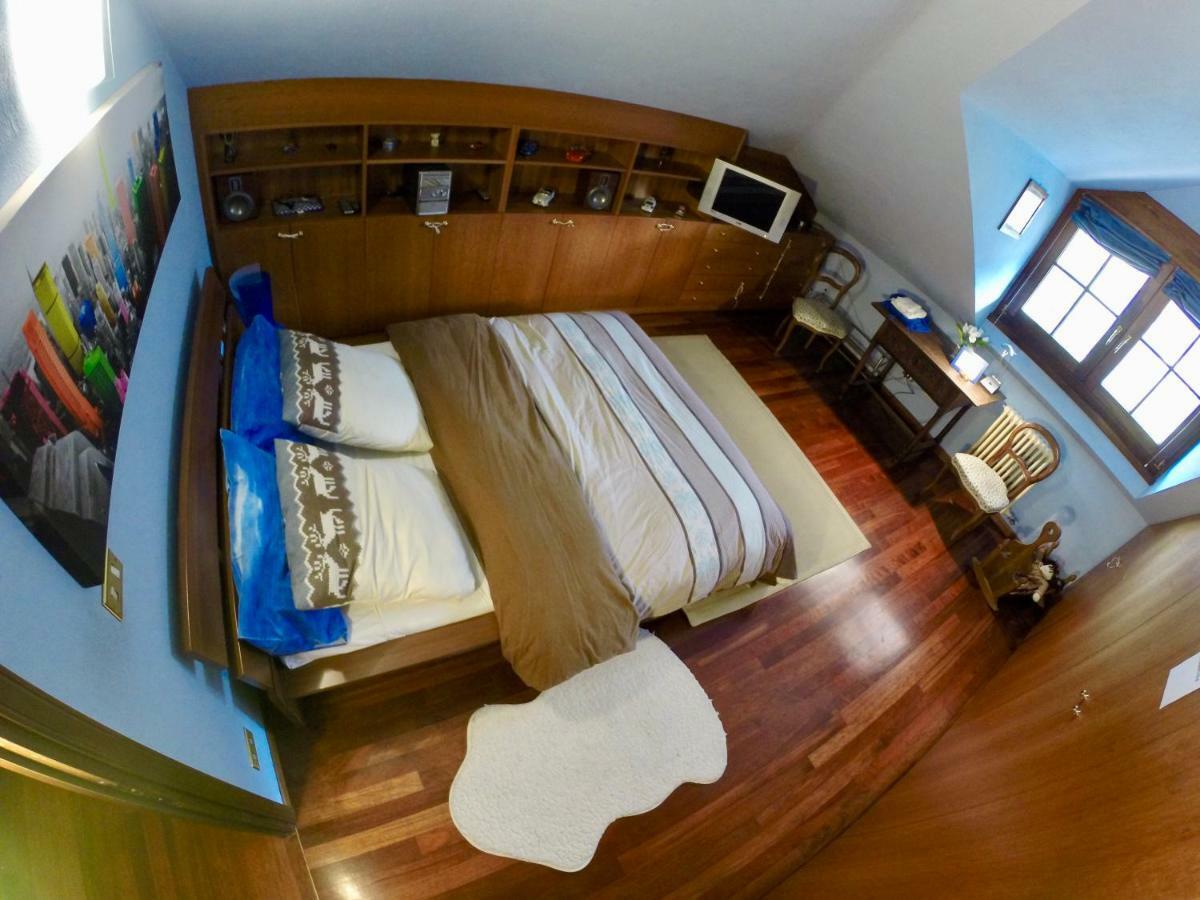 אאוסטה Bed & Breakfast Chez Berry מראה חיצוני תמונה